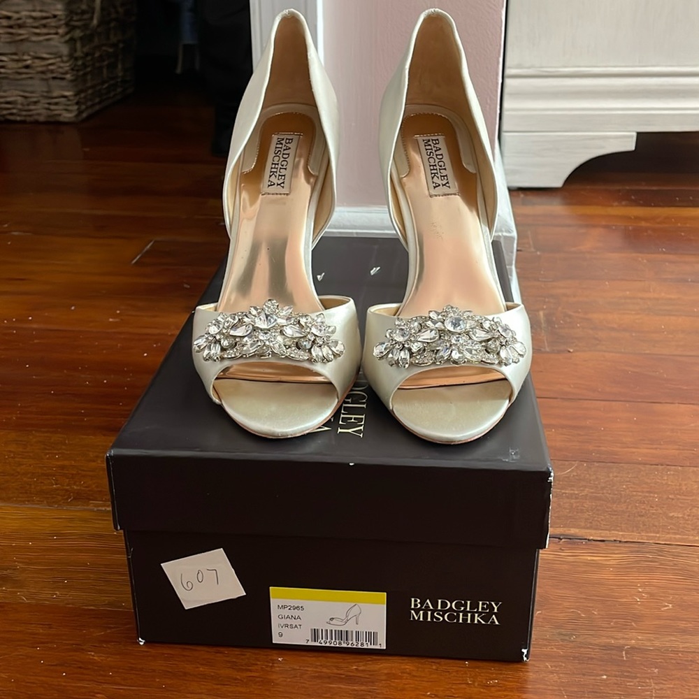 Badgley Mischka Ivory Satin Jeweled Pumps